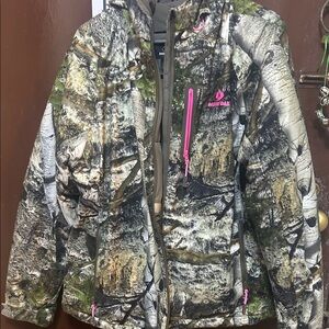 Mossy Oak Camouflage Jacket with Pink Highlights